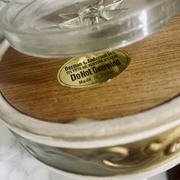 Vintage Berman & Anderson Inc. Music Box - Picture 2 of 3